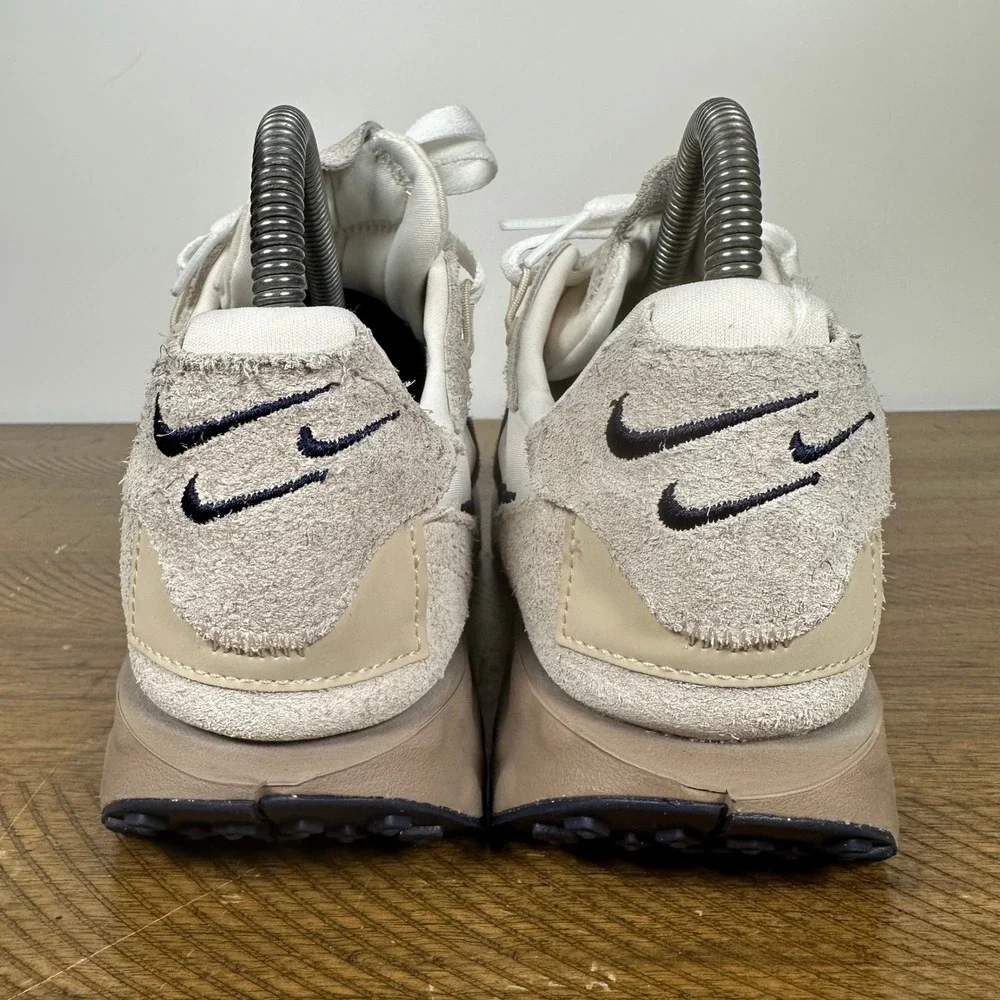 Nike Sneakers Womens 7 White Sanddrift Fontanka Waffle Running Gym Shoes